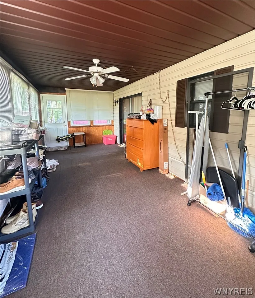 14 Brookridge Drive, Hamburg, New York 14075, Hamburg, New York 14075, 3 Bedrooms Bedrooms, 6 Rooms Rooms,2 BathroomsBathrooms,Residential,For Sale,14 Brookridge Drive, Hamburg, New York 14075,0,B1698607