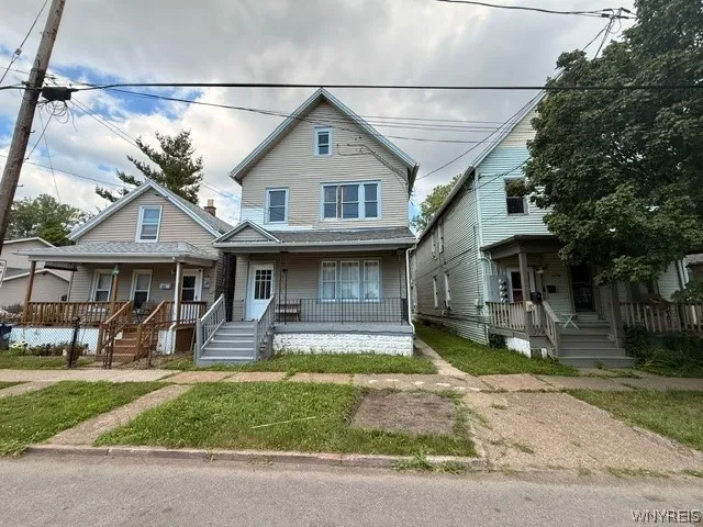 198 Mackinaw Street, Buffalo, New York 14204, Buffalo, New York 14204, 2 Bedrooms Bedrooms, 6 Rooms Rooms,1 BathroomBathrooms,Residential Lease,For Rent,198 Mackinaw Street, Buffalo, New York 14204,0,B1699080