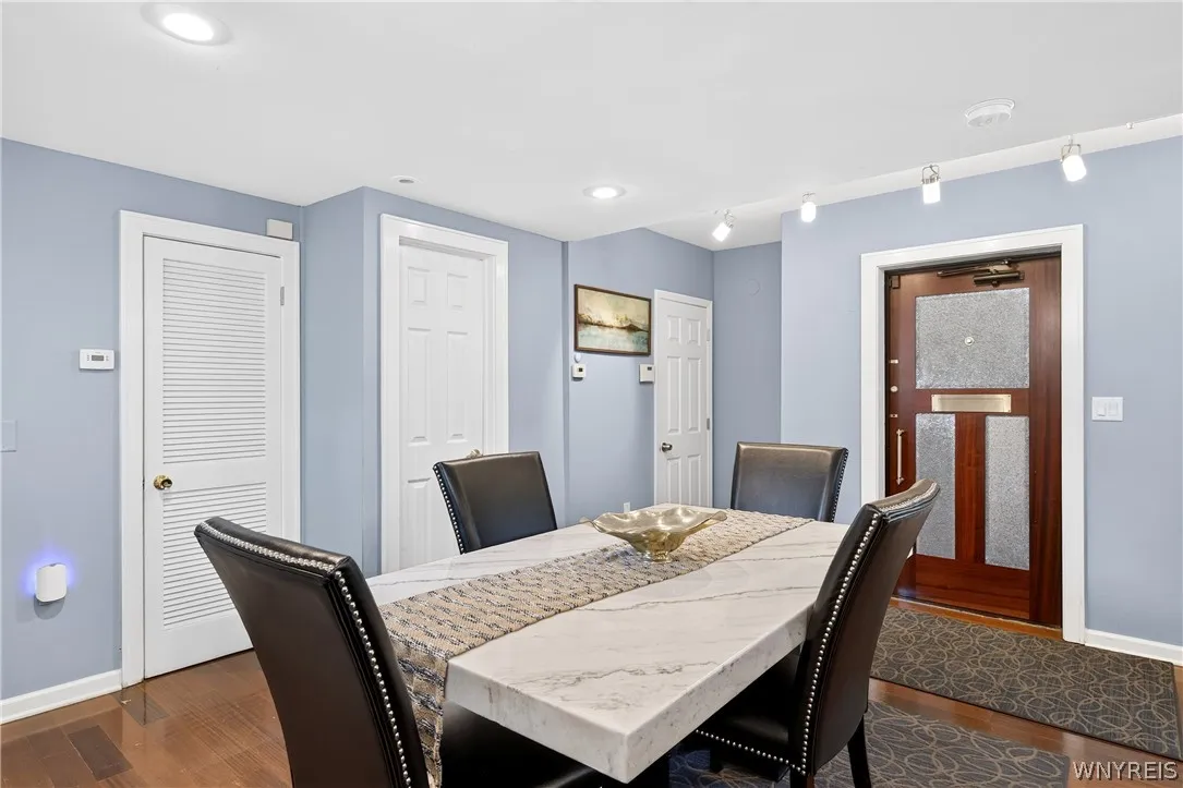 57 Virginia Place, Buffalo, New York 14202, Buffalo, New York 14202, 2 Bedrooms Bedrooms, 4 Rooms Rooms,1 BathroomBathrooms,Residential,For Sale,57 Virginia Place, Buffalo, New York 14202,0,B1698312