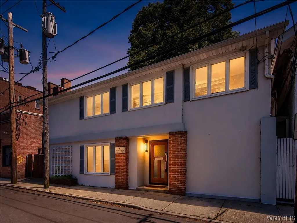 57 Virginia Place, Buffalo, New York 14202, Buffalo, New York 14202, 2 Bedrooms Bedrooms, 4 Rooms Rooms,1 BathroomBathrooms,Residential,For Sale,57 Virginia Place, Buffalo, New York 14202,0,B1698312