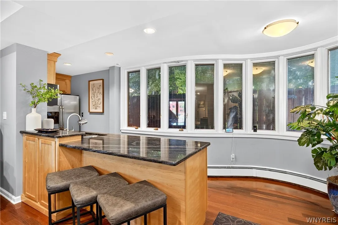 57 Virginia Place, Buffalo, New York 14202, Buffalo, New York 14202, 2 Bedrooms Bedrooms, 4 Rooms Rooms,1 BathroomBathrooms,Residential,For Sale,57 Virginia Place, Buffalo, New York 14202,0,B1698312