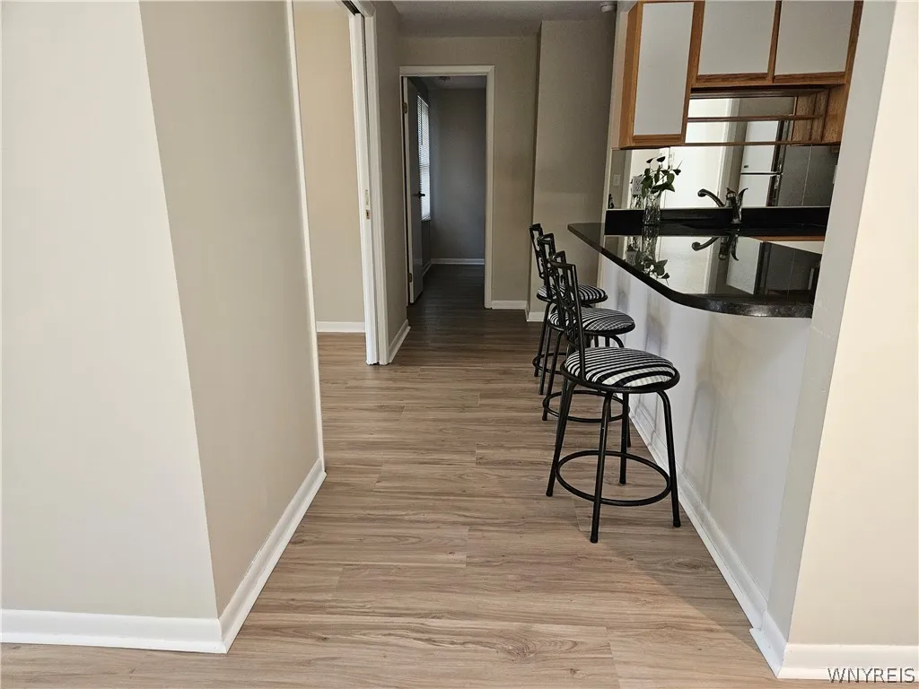 306 Sundown 5g, Amherst, New York 14221, Amherst, New York 14221, 2 Bedrooms Bedrooms, 7 Rooms Rooms,2 BathroomsBathrooms,Residential Lease,For Rent,306 Sundown 5g, Amherst, New York 14221,0,B1699068