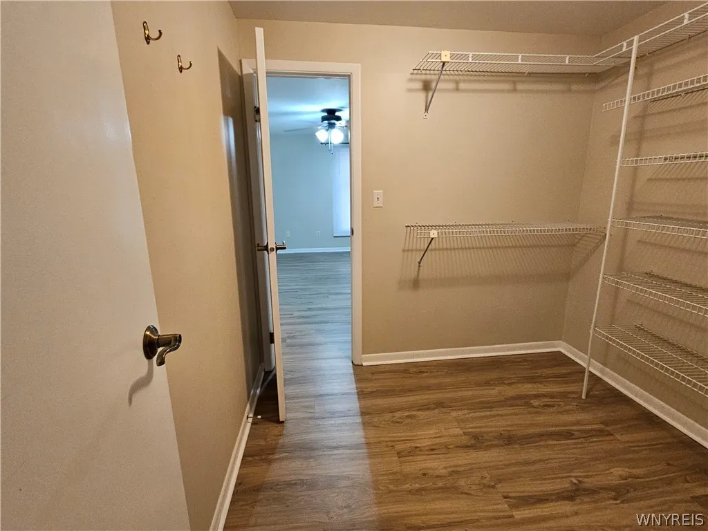 306 Sundown 5g, Amherst, New York 14221, Amherst, New York 14221, 2 Bedrooms Bedrooms, 7 Rooms Rooms,2 BathroomsBathrooms,Residential Lease,For Rent,306 Sundown 5g, Amherst, New York 14221,0,B1699068