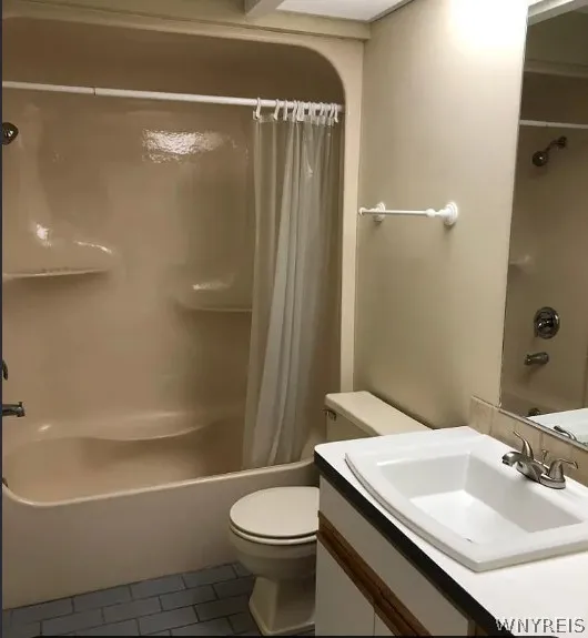 306 Sundown 5g, Amherst, New York 14221, Amherst, New York 14221, 2 Bedrooms Bedrooms, 7 Rooms Rooms,2 BathroomsBathrooms,Residential Lease,For Rent,306 Sundown 5g, Amherst, New York 14221,0,B1699068