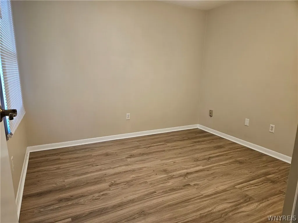 306 Sundown 5g, Amherst, New York 14221, Amherst, New York 14221, 2 Bedrooms Bedrooms, 7 Rooms Rooms,2 BathroomsBathrooms,Residential Lease,For Rent,306 Sundown 5g, Amherst, New York 14221,0,B1699068