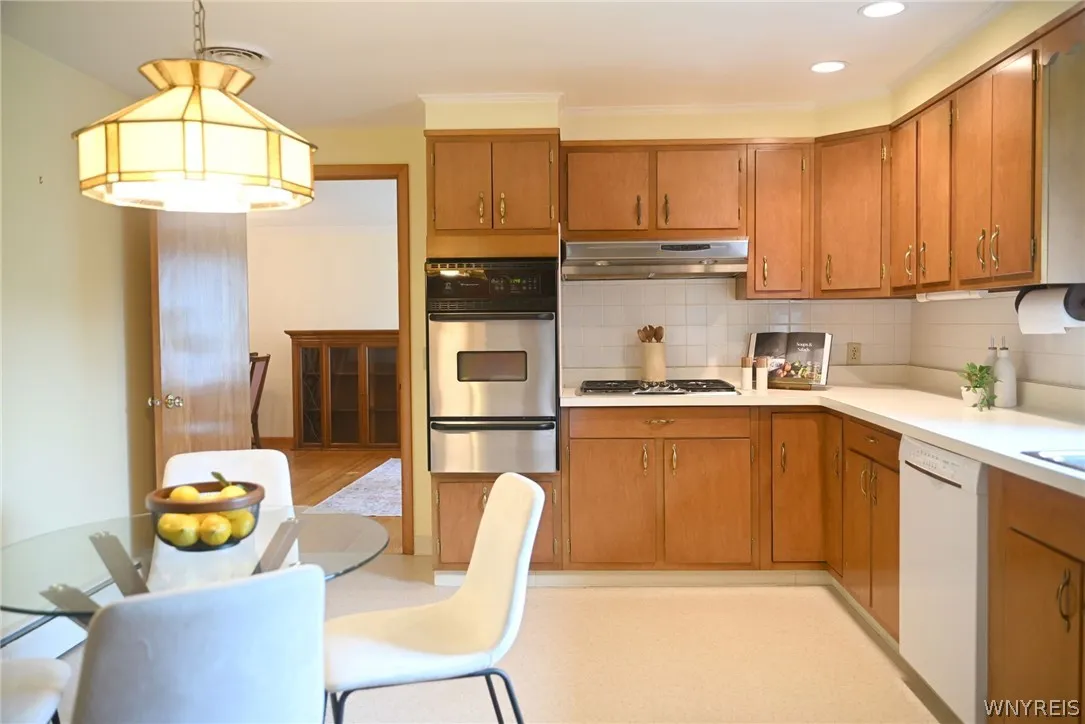 86 Mahogany Drive, Amherst, New York 14221, Amherst, New York 14221, 3 Bedrooms Bedrooms, 7 Rooms Rooms,1 BathroomBathrooms,Residential,For Sale,86 Mahogany Drive, Amherst, New York 14221,0,B1696595