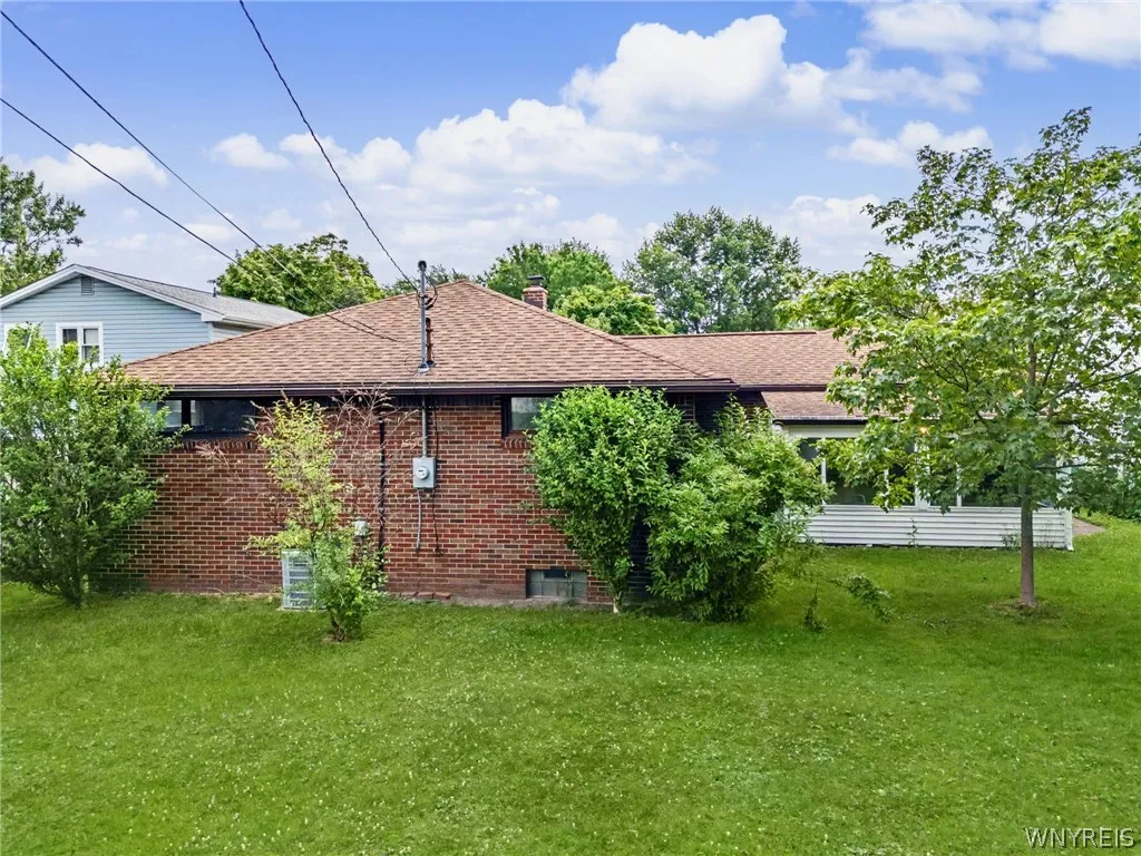 86 Mahogany Drive, Amherst, New York 14221, Amherst, New York 14221, 3 Bedrooms Bedrooms, 7 Rooms Rooms,1 BathroomBathrooms,Residential,For Sale,86 Mahogany Drive, Amherst, New York 14221,0,B1696595