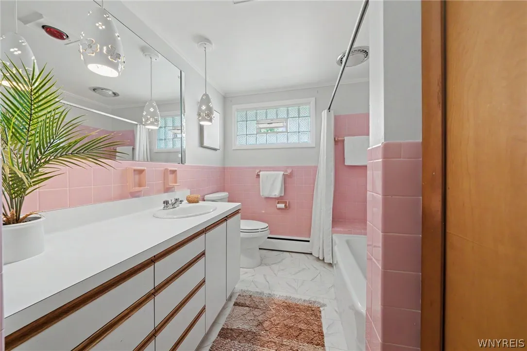 86 Mahogany Drive, Amherst, New York 14221, Amherst, New York 14221, 3 Bedrooms Bedrooms, 7 Rooms Rooms,1 BathroomBathrooms,Residential,For Sale,86 Mahogany Drive, Amherst, New York 14221,0,B1696595