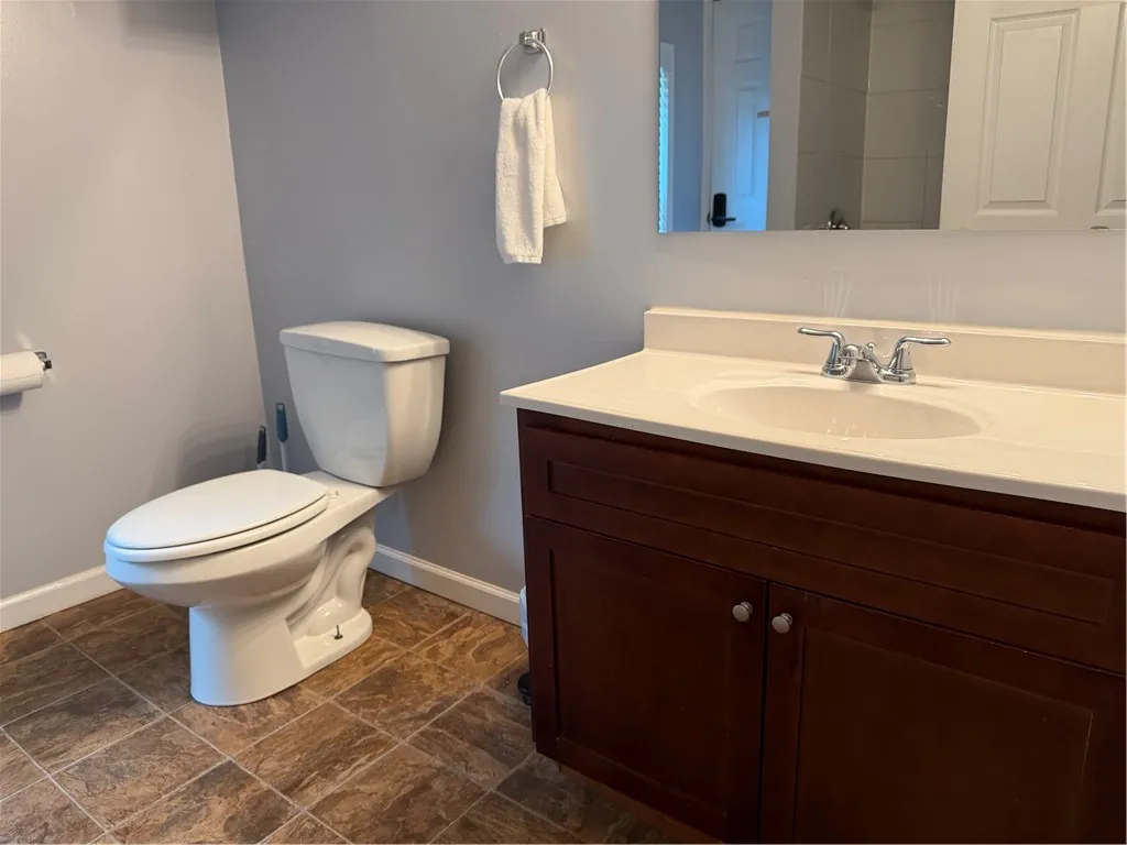 117 Pollard Avenue Upstairs, Rochester, New York 1, Rochester, New York 14612, 1 Bedroom Bedrooms, 3 Rooms Rooms,1 BathroomBathrooms,Residential Lease,For Rent,117 Pollard Avenue Upstairs, Rochester, New York 1,0,R1698105
