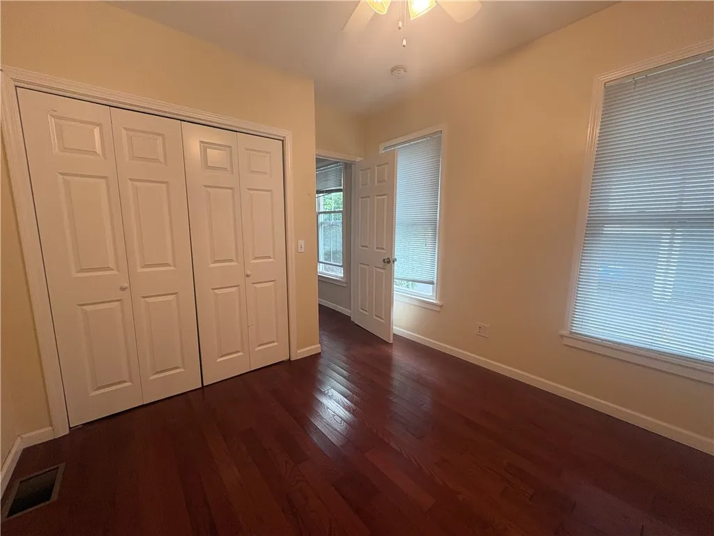 6 Walnut Street 2, Oneonta, New York 13820, Oneonta, New York 13820, 2 Bedrooms Bedrooms, 5 Rooms Rooms,1 BathroomBathrooms,Residential Lease,For Rent,6 Walnut Street 2, Oneonta, New York 13820,0,R1699114