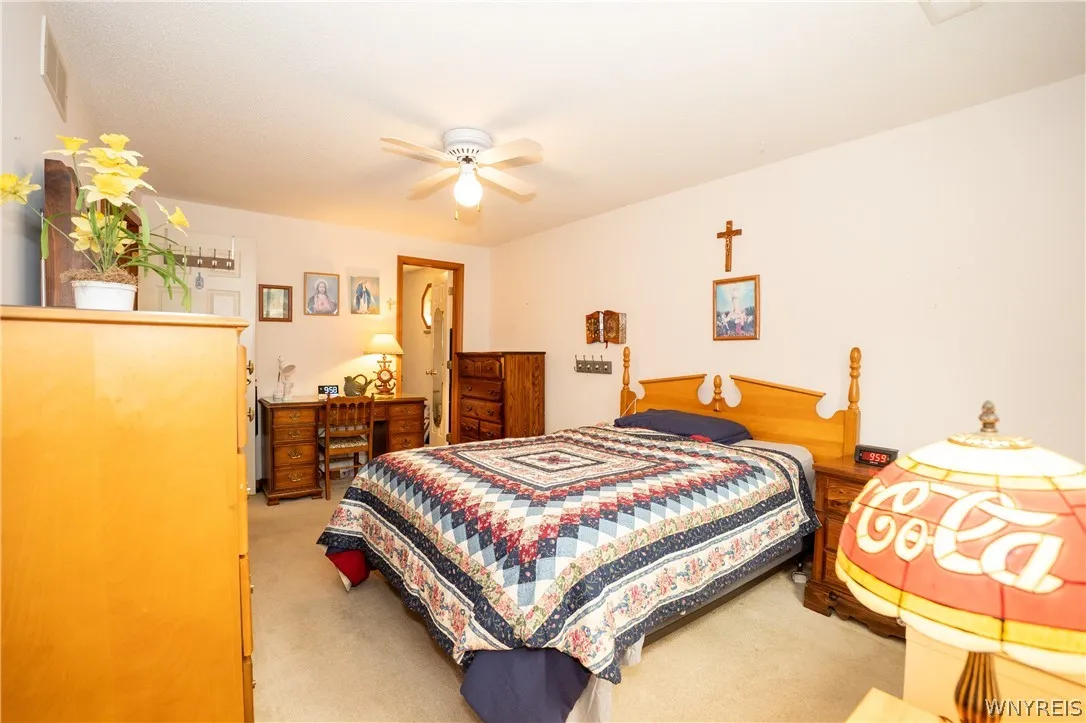 7 E Sunmist, Amherst, New York 14228, Amherst, New York 14228, 1 Bedroom Bedrooms, 5 Rooms Rooms,1 BathroomBathrooms,Residential,For Sale,7 E Sunmist, Amherst, New York 14228,0,B1696008