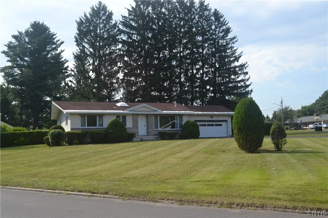 57 Pond Lane, Utica, New York 13501, Utica, New York 13501, 3 Bedrooms Bedrooms, 7 Rooms Rooms,2 BathroomsBathrooms,Residential,For Sale,57 Pond Lane, Utica, New York 13501,0,S1698836