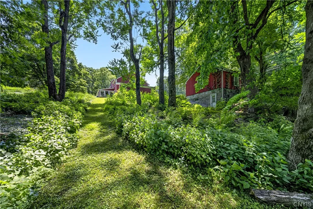 5352 Onondaga Road, Camillus, New York 13031, Camillus, New York 13031, 4 Bedrooms Bedrooms, 8 Rooms Rooms,1 BathroomBathrooms,Residential,For Sale,5352 Onondaga Road, Camillus, New York 13031,0,S1698778