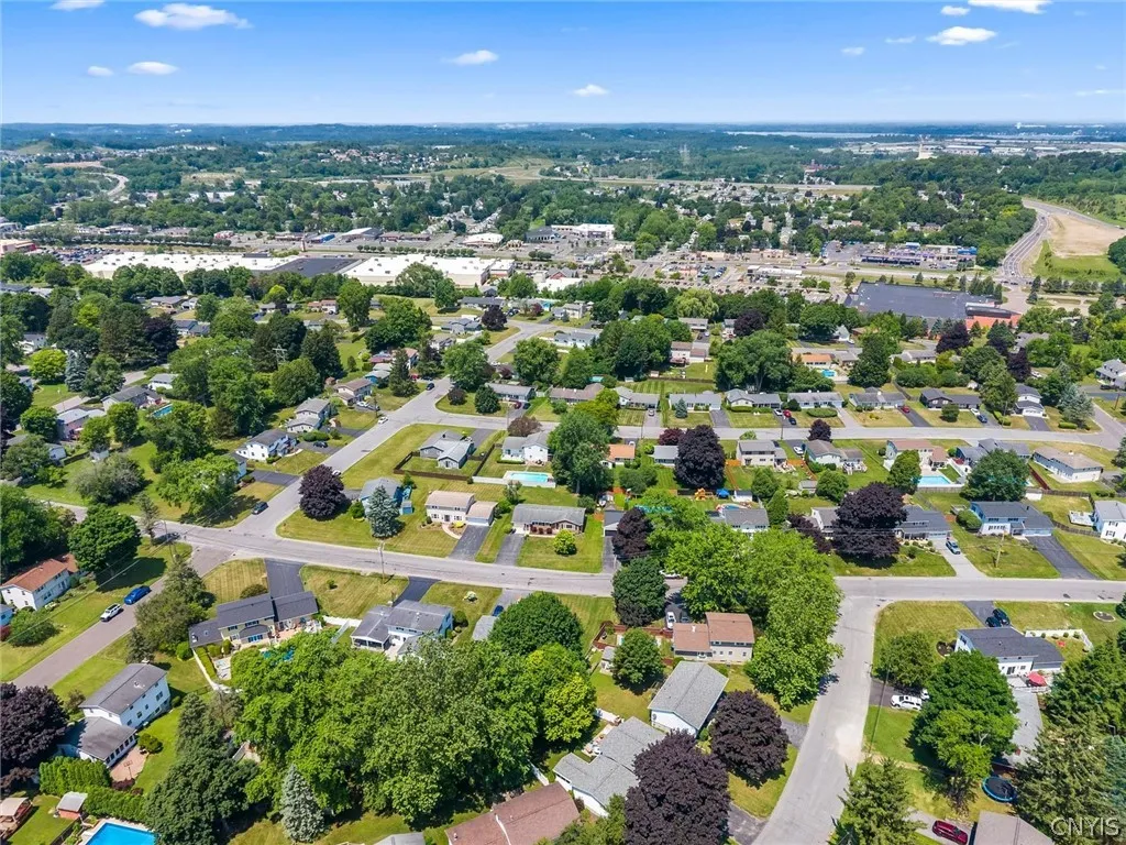 614 West Granger Road, Geddes, New York 13219, Geddes, New York 13219, 4 Bedrooms Bedrooms, 9 Rooms Rooms,1 BathroomBathrooms,Residential,For Sale,614 West Granger Road, Geddes, New York 13219,0,S1698360