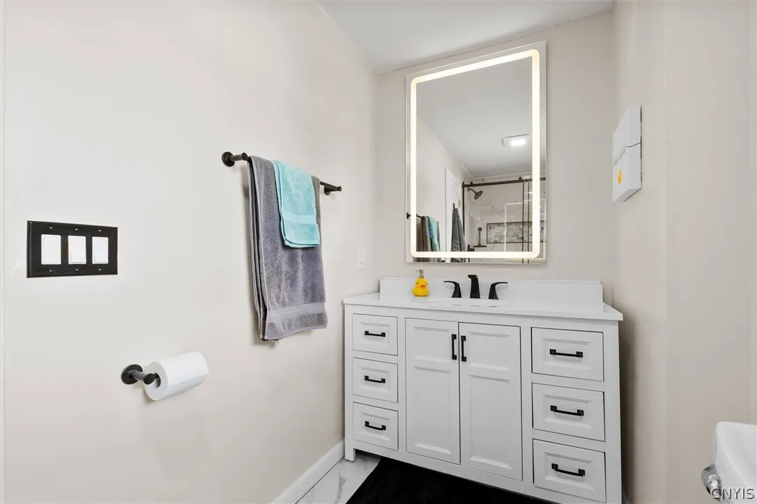 614 West Granger Road, Geddes, New York 13219, Geddes, New York 13219, 4 Bedrooms Bedrooms, 9 Rooms Rooms,1 BathroomBathrooms,Residential,For Sale,614 West Granger Road, Geddes, New York 13219,0,S1698360