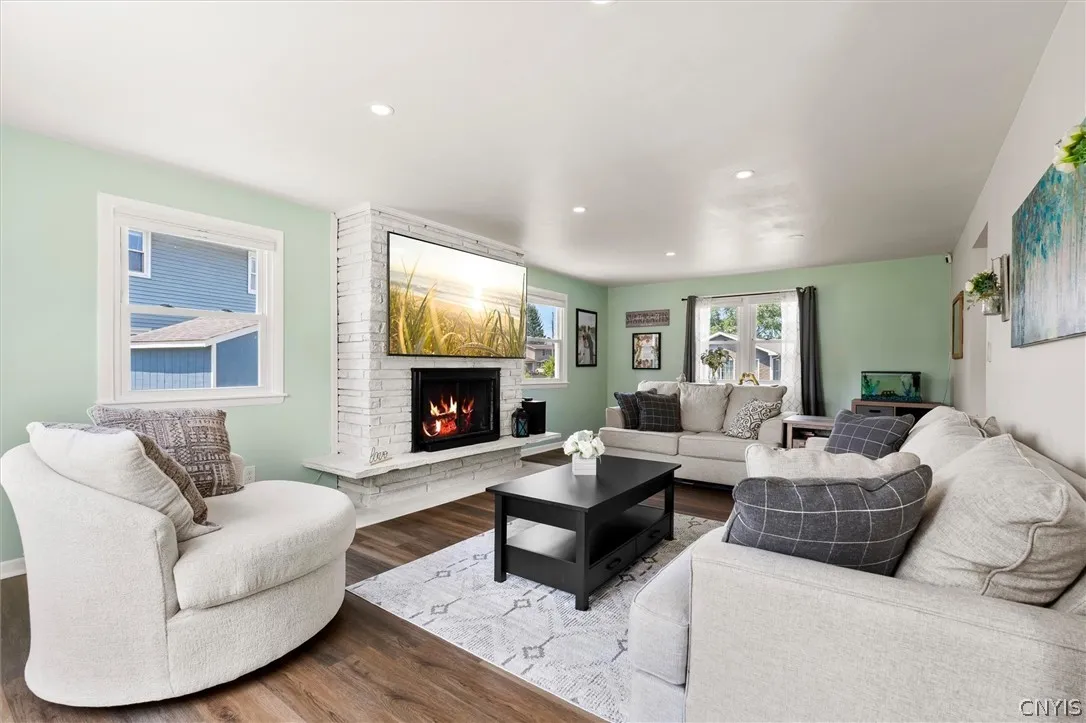 614 West Granger Road, Geddes, New York 13219, Geddes, New York 13219, 4 Bedrooms Bedrooms, 9 Rooms Rooms,1 BathroomBathrooms,Residential,For Sale,614 West Granger Road, Geddes, New York 13219,0,S1698360