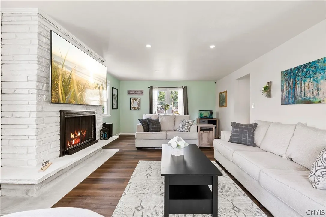 614 West Granger Road, Geddes, New York 13219, Geddes, New York 13219, 4 Bedrooms Bedrooms, 9 Rooms Rooms,1 BathroomBathrooms,Residential,For Sale,614 West Granger Road, Geddes, New York 13219,0,S1698360