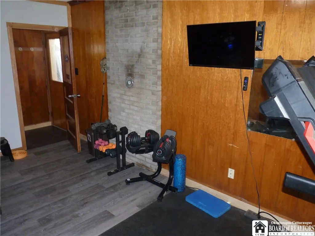 Bonus room for workouts or an office