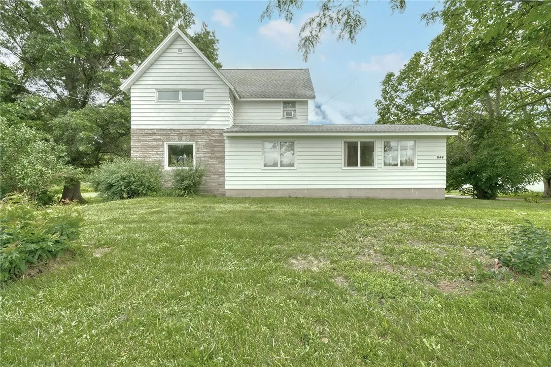 644 Parma Center Road, Parma, New York 14468, Parma, New York 14468, 4 Bedrooms Bedrooms, 8 Rooms Rooms,1 BathroomBathrooms,Residential,For Sale,644 Parma Center Road, Parma, New York 14468,0,R1696111