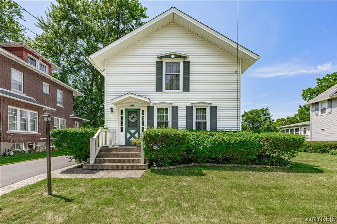 245 Lake Street, Wilson, New York 14172, Wilson, New York 14172, 2 Bedrooms Bedrooms, 7 Rooms Rooms,1 BathroomBathrooms,Residential,For Sale,245 Lake Street, Wilson, New York 14172,0,B1699079