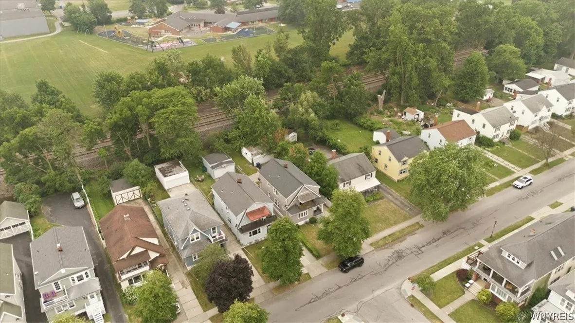 446 Linden Avenue, Buffalo, New York 14216, Buffalo, New York 14216, 4 Bedroom Bedrooms, ,2 BathroomBathrooms,Residential,For Sale,446 Linden Avenue, Buffalo, New York 14216,0,B1698628