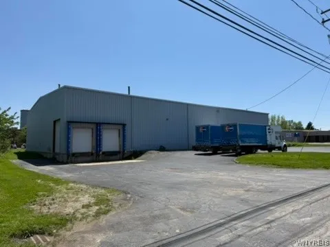 5699 Maelou Drive, Hamburg, New York 14075, Hamburg, New York 14075, ,Commercial Lease,For Rent,5699 Maelou Drive, Hamburg, New York 14075,0,B1699463