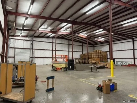 5699 Maelou Drive, Hamburg, New York 14075, Hamburg, New York 14075, ,Commercial Lease,For Rent,5699 Maelou Drive, Hamburg, New York 14075,0,B1699463