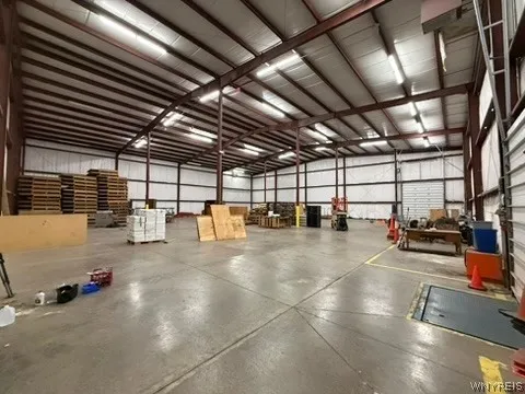 5699 Maelou Drive, Hamburg, New York 14075, Hamburg, New York 14075, ,Commercial Lease,For Rent,5699 Maelou Drive, Hamburg, New York 14075,0,B1699463