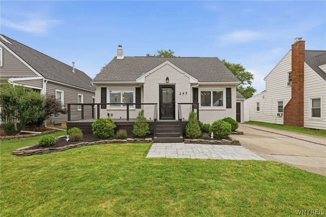 245 Woodridge Avenue, Cheektowaga, New York 14225, Cheektowaga, New York 14225, 3 Bedroom Bedrooms, 8 Room Rooms,1 BathroomBathrooms,Residential,Closed,245 Woodridge Avenue, Cheektowaga, New York 14225,0,B1696920