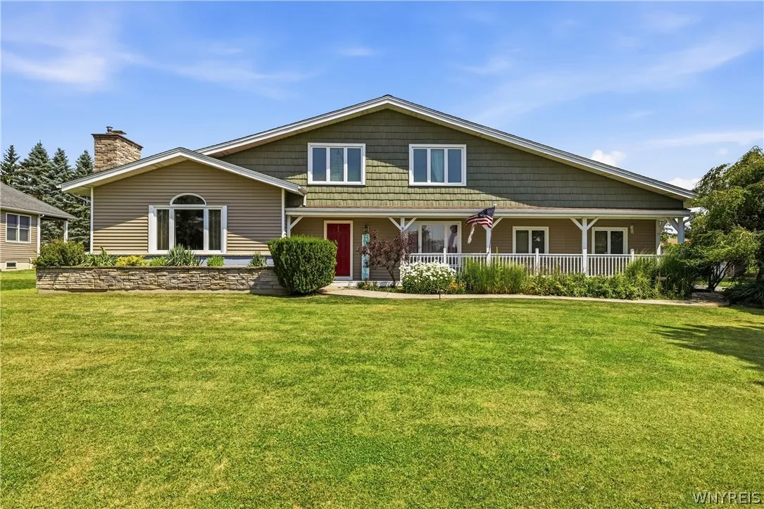 951 Foxcroft Rd, Grand Island, New York 14072, Grand Island, New York 14072, 3 Bedroom Bedrooms, 13 Room Rooms,2 BathroomBathrooms,Residential,Closed,951 Foxcroft Rd, Grand Island, New York 14072,0,B1698606