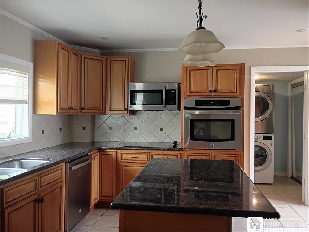 129 South 4th Street, Olean, New York 14760, Olean, New York 14760, 3 Bedroom Bedrooms, 8 Room Rooms,2 BathroomBathrooms,Residential,For Sale,129 South 4th Street, Olean, New York 14760,0,R1699847