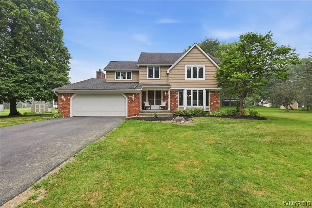 42 Hawthorne Court, Orchard Park, New York 14127, Orchard Park, New York 14127, 4 Bedroom Bedrooms, 10 Room Rooms,2 BathroomBathrooms,Residential,Closed,42 Hawthorne Court, Orchard Park, New York 14127,0,B1700435