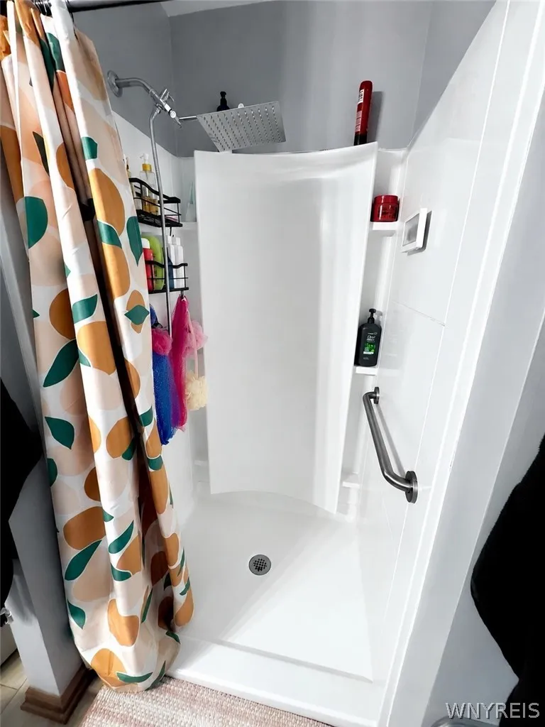4955 Seneca Street, West Seneca, New York 14224, West Seneca, New York 14224, 3 Bedroom Bedrooms, 7 Room Rooms,2 BathroomBathrooms,Residential,For Sale,4955 Seneca Street, West Seneca, New York 14224,0,B1700012