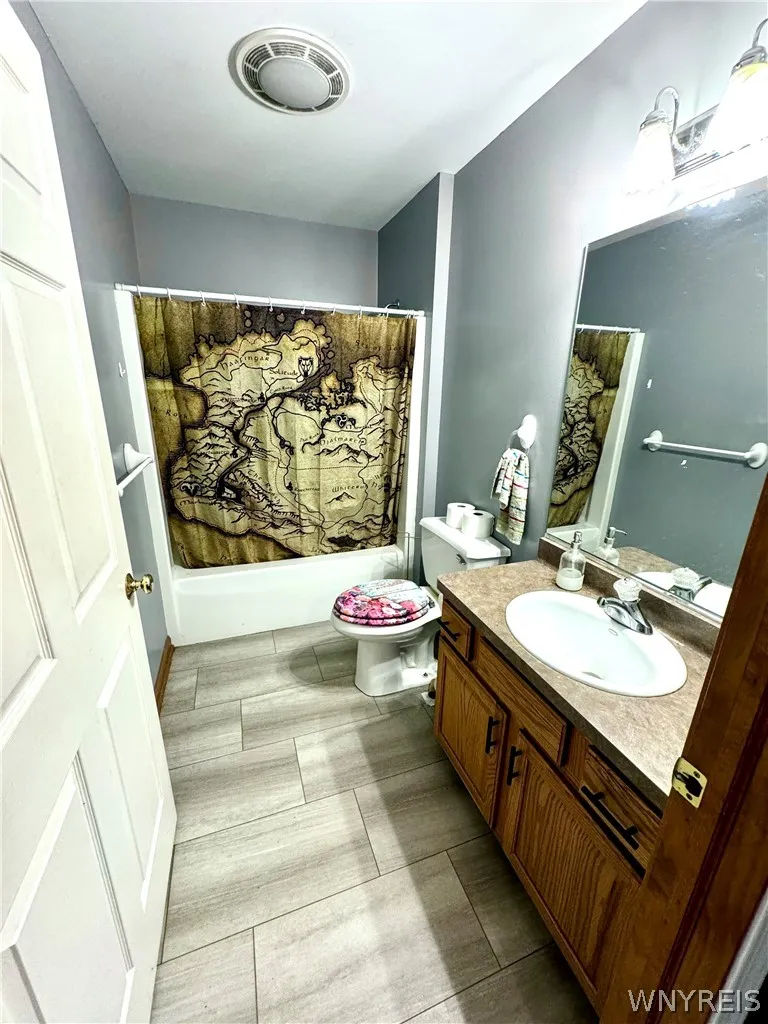 4955 Seneca Street, West Seneca, New York 14224, West Seneca, New York 14224, 3 Bedroom Bedrooms, 7 Room Rooms,2 BathroomBathrooms,Residential,For Sale,4955 Seneca Street, West Seneca, New York 14224,0,B1700012