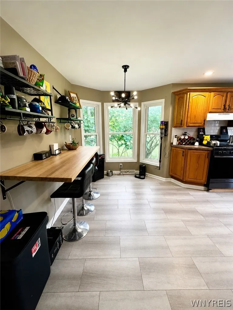 4955 Seneca Street, West Seneca, New York 14224, West Seneca, New York 14224, 3 Bedroom Bedrooms, 7 Room Rooms,2 BathroomBathrooms,Residential,For Sale,4955 Seneca Street, West Seneca, New York 14224,0,B1700012