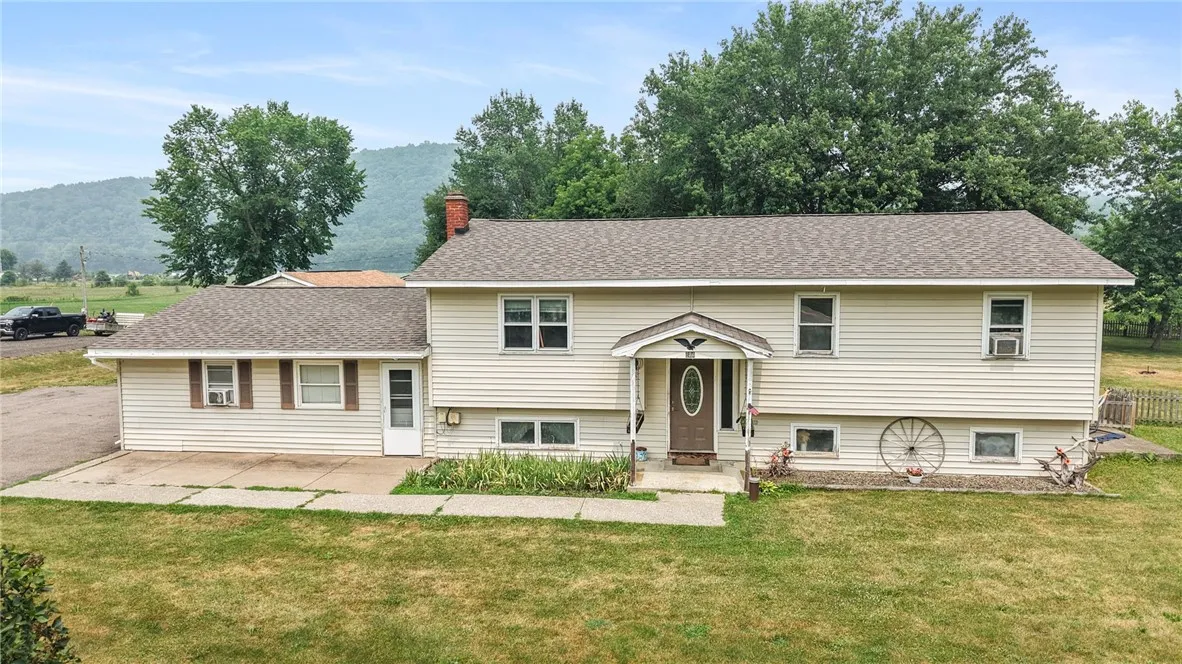 824 Spencer Road, Candor, New York 13743, Candor, New York 13743, 5 Bedroom Bedrooms, ,2 BathroomBathrooms,Residential,Closed,824 Spencer Road, Candor, New York 13743,0,R1700794