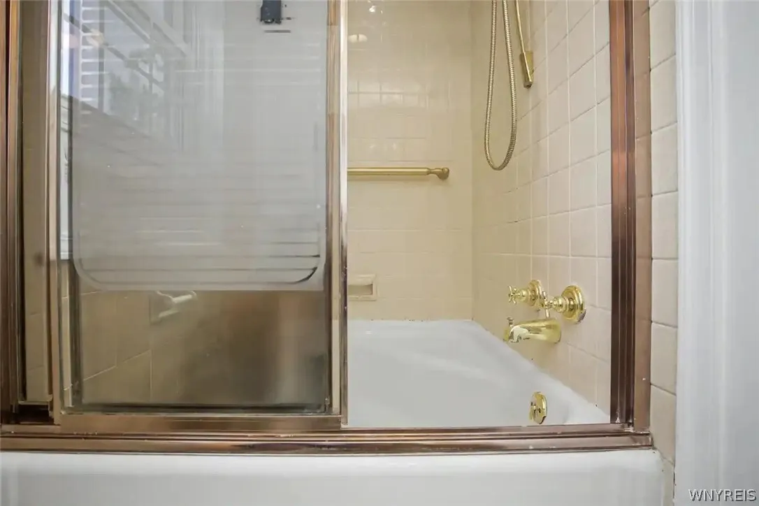 758 Pasadena Avenue, Niagara Falls, New York 14304, Niagara Falls, New York 14304, 3 Bedroom Bedrooms, 7 Room Rooms,1 BathroomBathrooms,Residential,For Sale,758 Pasadena Avenue, Niagara Falls, New York 14304,0,B1700076