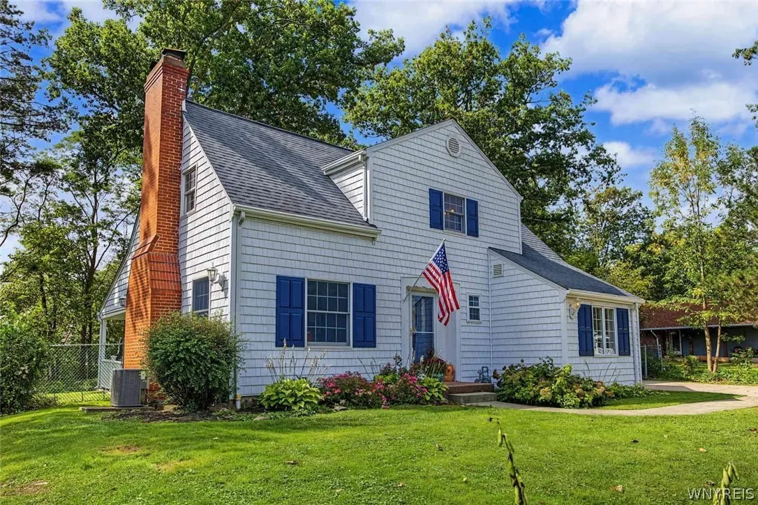 758 Pasadena Avenue, Niagara Falls, New York 14304, Niagara Falls, New York 14304, 3 Bedroom Bedrooms, 7 Room Rooms,1 BathroomBathrooms,Residential,For Sale,758 Pasadena Avenue, Niagara Falls, New York 14304,0,B1700076