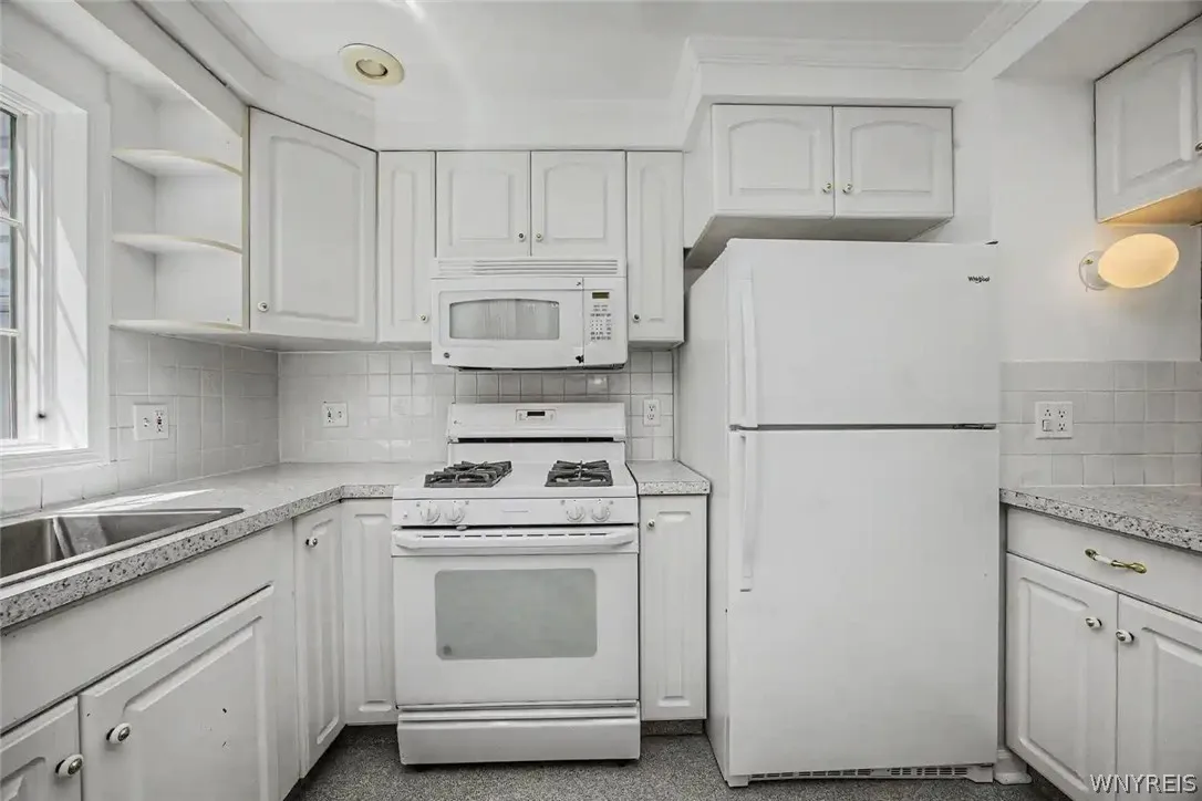 758 Pasadena Avenue, Niagara Falls, New York 14304, Niagara Falls, New York 14304, 3 Bedroom Bedrooms, 7 Room Rooms,1 BathroomBathrooms,Residential,For Sale,758 Pasadena Avenue, Niagara Falls, New York 14304,0,B1700076
