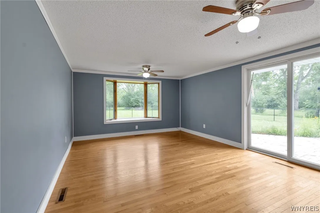 597 Alt Boulevard, Grand Island, New York 14072, Grand Island, New York 14072, 3 Bedroom Bedrooms, 7 Room Rooms,1 BathroomBathrooms,Residential,For Sale,597 Alt Boulevard, Grand Island, New York 14072,0,B1697224