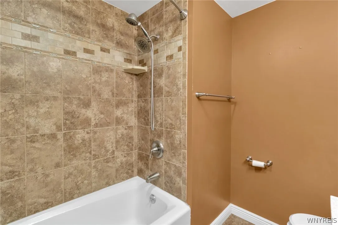 597 Alt Boulevard, Grand Island, New York 14072, Grand Island, New York 14072, 3 Bedroom Bedrooms, 7 Room Rooms,1 BathroomBathrooms,Residential,For Sale,597 Alt Boulevard, Grand Island, New York 14072,0,B1697224