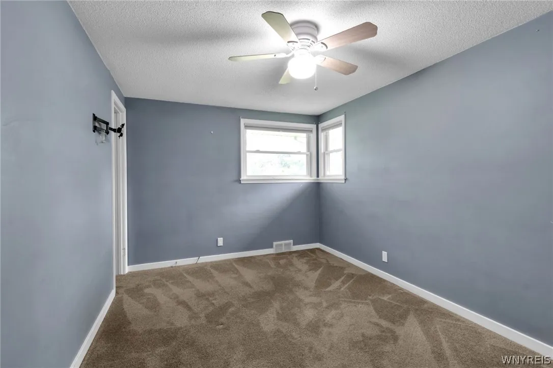 597 Alt Boulevard, Grand Island, New York 14072, Grand Island, New York 14072, 3 Bedroom Bedrooms, 7 Room Rooms,1 BathroomBathrooms,Residential,For Sale,597 Alt Boulevard, Grand Island, New York 14072,0,B1697224