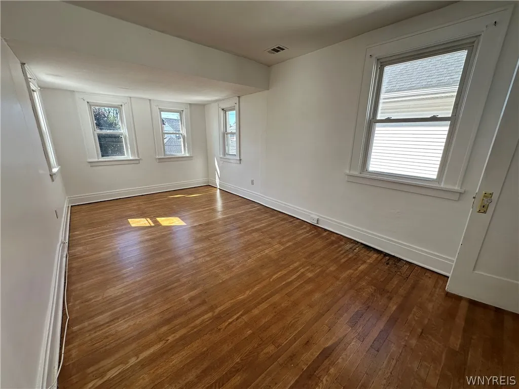 1361 Hertel Avenue, Buffalo, New York 14216, Buffalo, New York 14216, ,Commercial Sale,For Sale,1361 Hertel Avenue, Buffalo, New York 14216,0,B1698526