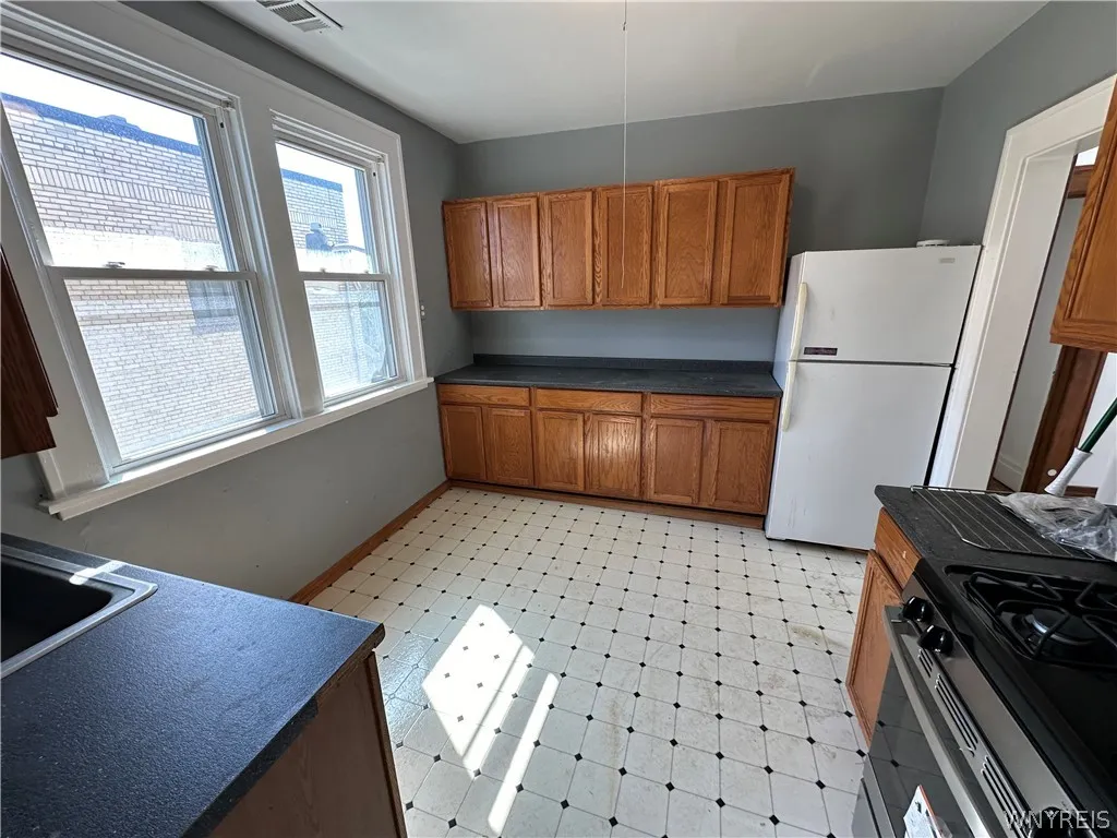 1361 Hertel Avenue, Buffalo, New York 14216, Buffalo, New York 14216, ,Commercial Sale,For Sale,1361 Hertel Avenue, Buffalo, New York 14216,0,B1698526
