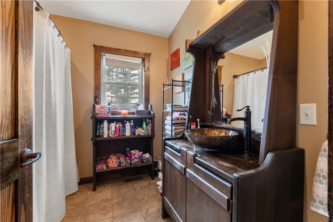 2200 Fort Hill Road, Phelps, New York 14532, Phelps, New York 14532, 2 Bedroom Bedrooms, 5 Room Rooms,2 BathroomBathrooms,Residential,For Sale,2200 Fort Hill Road, Phelps, New York 14532,0,R1698915
