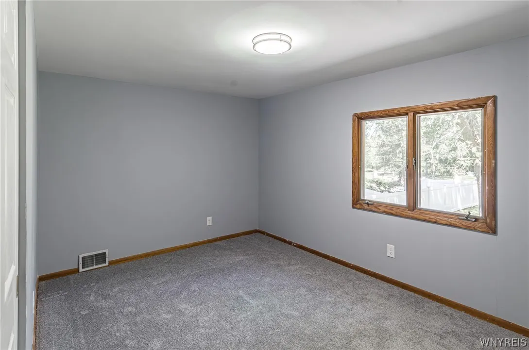 1361 Staley Road, Grand Island, New York 14072, Grand Island, New York 14072, 3 Bedroom Bedrooms, 7 Room Rooms,1 BathroomBathrooms,Residential,For Sale,1361 Staley Road, Grand Island, New York 14072,0,B1700519