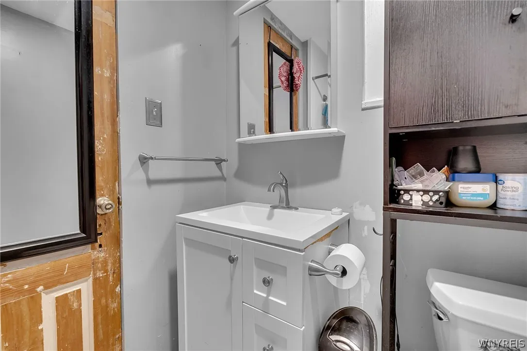 418 Breckenridge Street, Buffalo, New York 14213, Buffalo, New York 14213, 5 Bedroom Bedrooms, 12 Room Rooms,2 BathroomBathrooms,Residential,For Sale,418 Breckenridge Street, Buffalo, New York 14213,0,B1694946