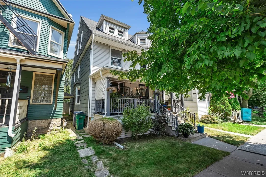 418 Breckenridge Street, Buffalo, New York 14213, Buffalo, New York 14213, 5 Bedroom Bedrooms, 12 Room Rooms,2 BathroomBathrooms,Residential,For Sale,418 Breckenridge Street, Buffalo, New York 14213,0,B1694946