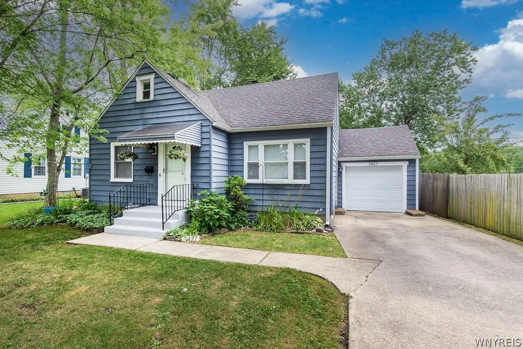 3427 Warner Drive, Grand Island, New York 14072, Grand Island, New York 14072, 3 Bedroom Bedrooms, 7 Room Rooms,1 BathroomBathrooms,Residential,Closed,3427 Warner Drive, Grand Island, New York 14072,0,B1701173