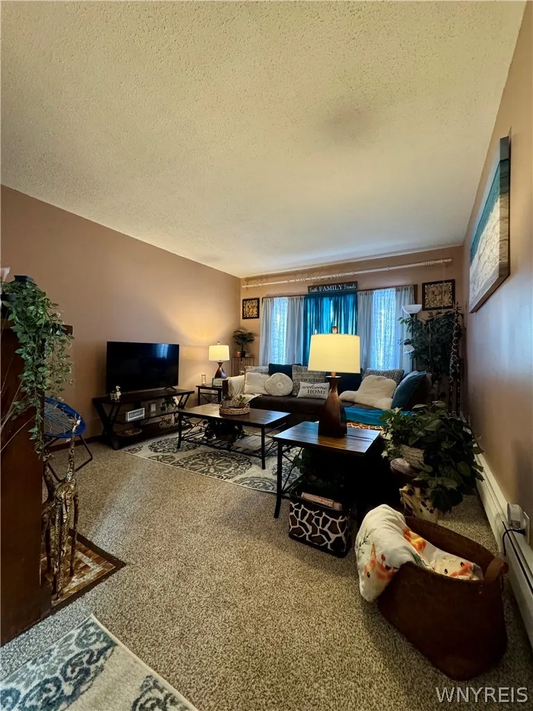 1258 West Avenue, Buffalo, New York 14213, Buffalo, New York 14213, 7 Bedroom Bedrooms, ,4 BathroomBathrooms,Residential,For Sale,1258 West Avenue, Buffalo, New York 14213,0,B1701960